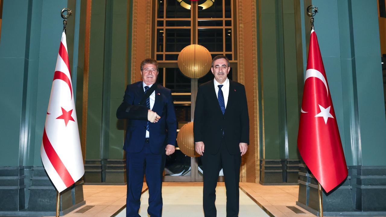 Başbakan Üstel, Türkiye Cumhurbaşkan Yardımcısı Yılmaz ile biraraya geldi